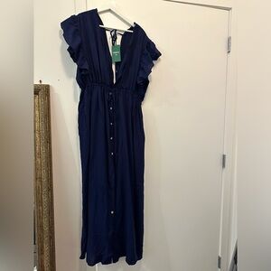 Navy blue flowy maxi dress from Halara-tags on